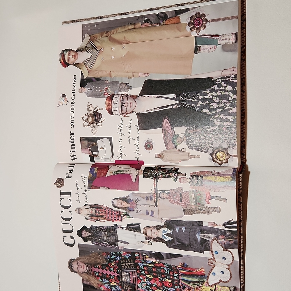 Authentic Gucci Monogram Embossed  My Gucci Book Limited Edition Noteboo… - Picture 11 of 16